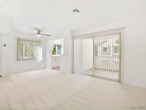 10668 Dabney Dr 122, San Diego CA 92126