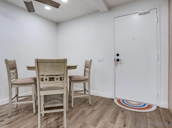8308 Regents Rd 1F, San Diego CA 92122