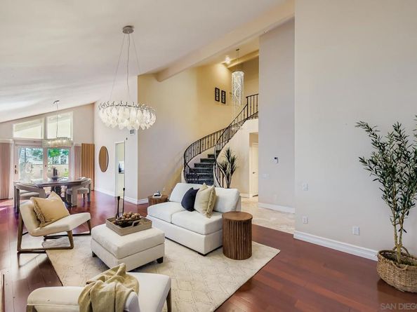 5021 Via Cinta, San Diego CA 92122