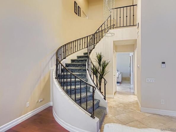 5021 Via Cinta, San Diego CA 92122