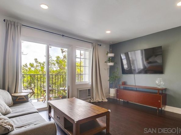 10248 Maya Linda Rd. 33, San Diego CA 92126