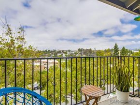 10248 Maya Linda Rd. 33, San Diego CA 92126