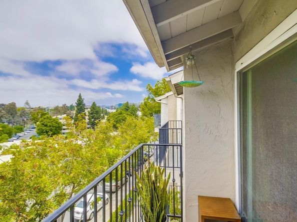 10248 Maya Linda Rd. 33, San Diego CA 92126