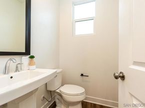 1120 Sea Glass Way, Oceanside CA 92054