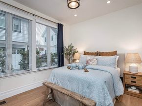 1004 10Th St, Coronado CA 92118