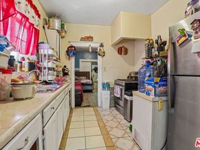 746 E 32nd Street, Los Angeles CA 90011