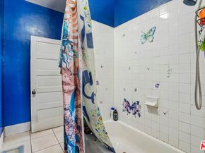 746 E 32nd Street, Los Angeles CA 90011