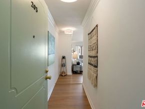 1021 12th Street 203, Santa Monica CA 90403