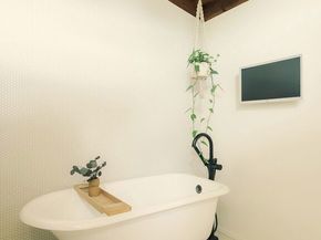 22910 Portage Circle Drive, Topanga CA 90290