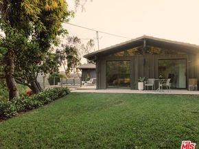 22910 Portage Circle Drive, Topanga CA 90290