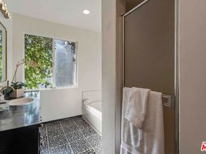 9039 Phyllis Avenue, West Hollywood CA 90069