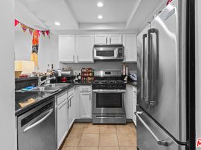 1633 S Bentley Avenue 103, Los Angeles CA 90025