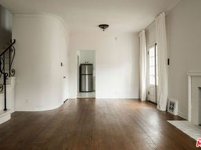 2320 N Beachwood Drive, Los Angeles CA 90068