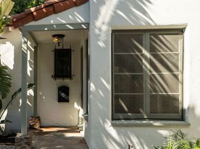 2320 N Beachwood Drive, Los Angeles CA 90068