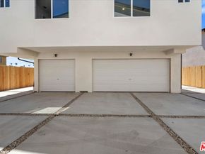 707 W 80th Street, Los Angeles CA 90044