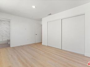 707 W 80th Street, Los Angeles CA 90044