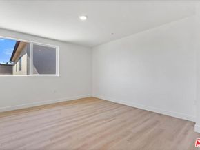 707 W 80th Street, Los Angeles CA 90044