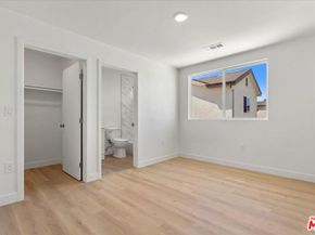 707 W 80th Street, Los Angeles CA 90044