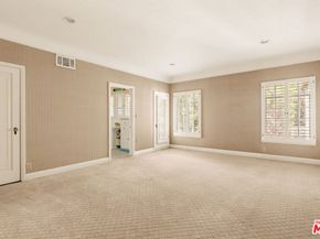 217 S Hudson Avenue, Los Angeles CA 90004