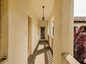 217 S Hudson Avenue, Los Angeles CA 90004