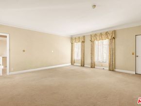 217 S Hudson Avenue, Los Angeles CA 90004