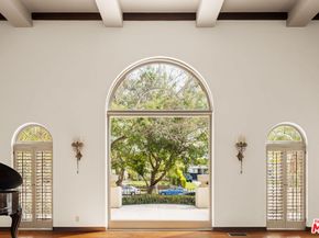 217 S Hudson Avenue, Los Angeles CA 90004