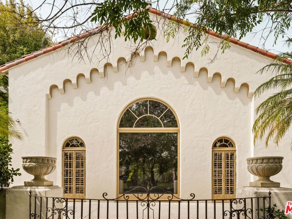 217 S Hudson Avenue, Los Angeles CA 90004