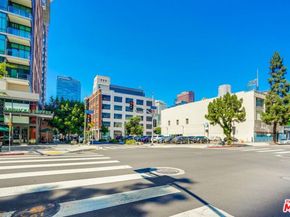 1111 S Grand Avenue 702, Los Angeles CA 90015