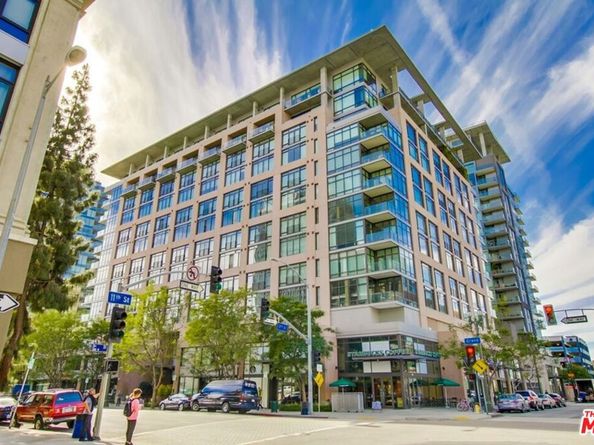 1111 S Grand Avenue 702, Los Angeles CA 90015