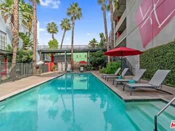 420 S San Pedro Street