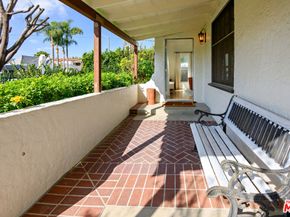 502 N Gardner Street, Los Angeles CA 90036