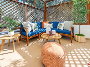 502 N Gardner Street, Los Angeles CA 90036