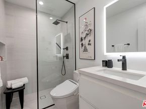 2308 Schader Drive 314, Santa Monica CA 90404