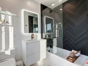 2308 Schader Drive 314, Santa Monica CA 90404