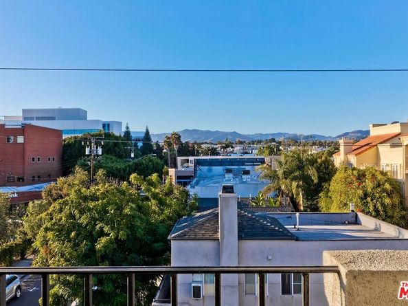2308 Schader Drive 314, Santa Monica CA 90404
