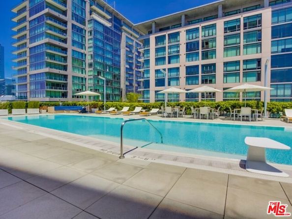 1155 S Grand Avenue 801, Los Angeles CA 90015