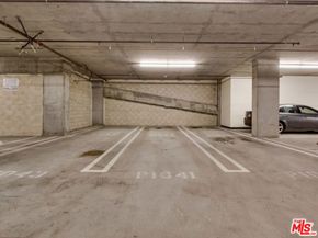 1155 S Grand Avenue 801, Los Angeles CA 90015