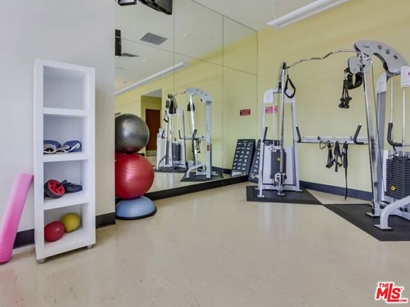 1155 S Grand Avenue 801, Los Angeles CA 90015