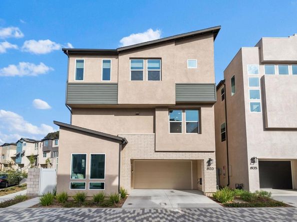 8133 Rose Quartz Circle, San Diego CA 92126
