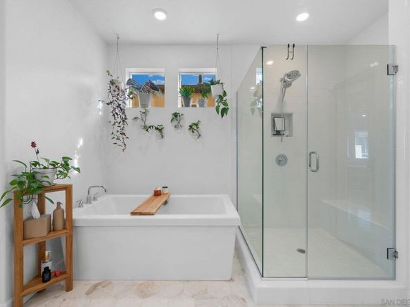 8133 Rose Quartz Circle, San Diego CA 92126