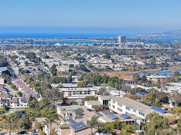 3728 Curtis St, San Diego CA 92106