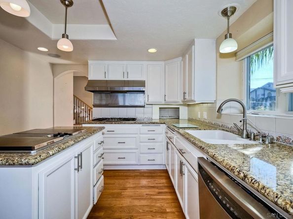 3728 Curtis St, San Diego CA 92106