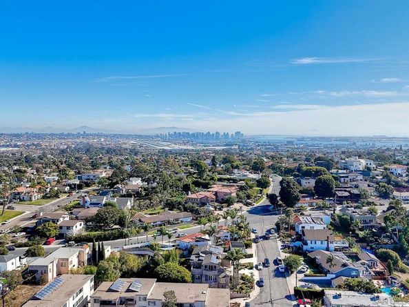 3728 Curtis St, San Diego CA 92106