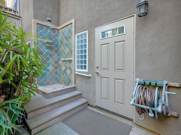 3728 Curtis St, San Diego CA 92106