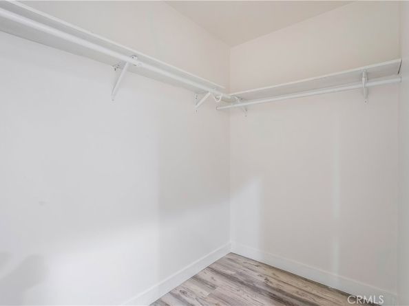 22142 Wyandotte, Canoga Park CA 91303