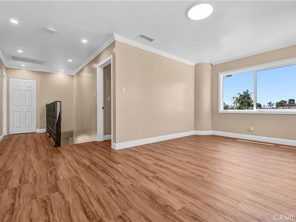 423 S POINSETTIA Avenue, Compton CA 90221