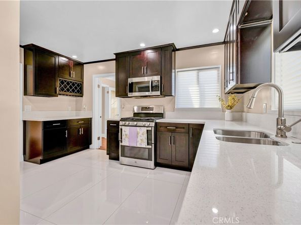 423 S POINSETTIA Avenue, Compton CA 90221