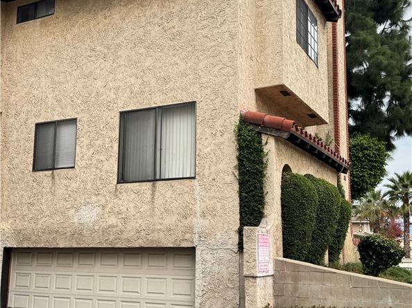 121 W 9th 25, Azusa CA 91702