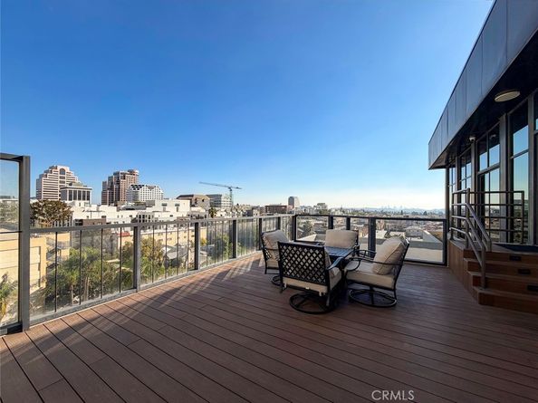 343 Pioneer Dr 1101, Glendale CA 91203