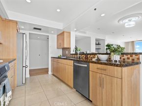 343 Pioneer Dr 1101, Glendale CA 91203